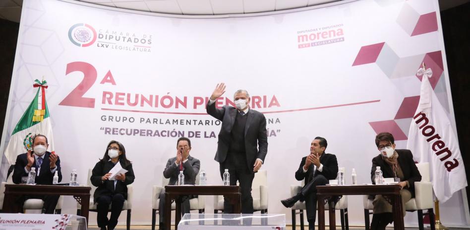 Adán Augusto felicita a diputados de Morena por batalla contra el INE