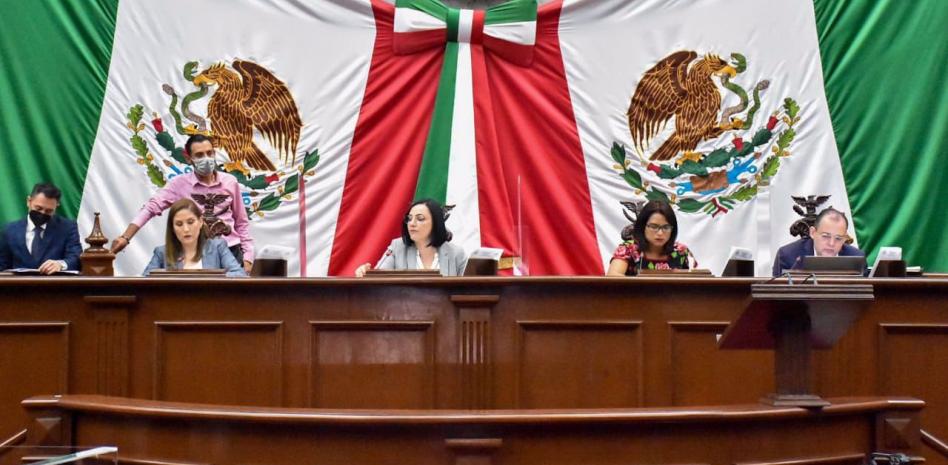 Congreso michoacano exige esclarecer masacre en Zinapécuaro