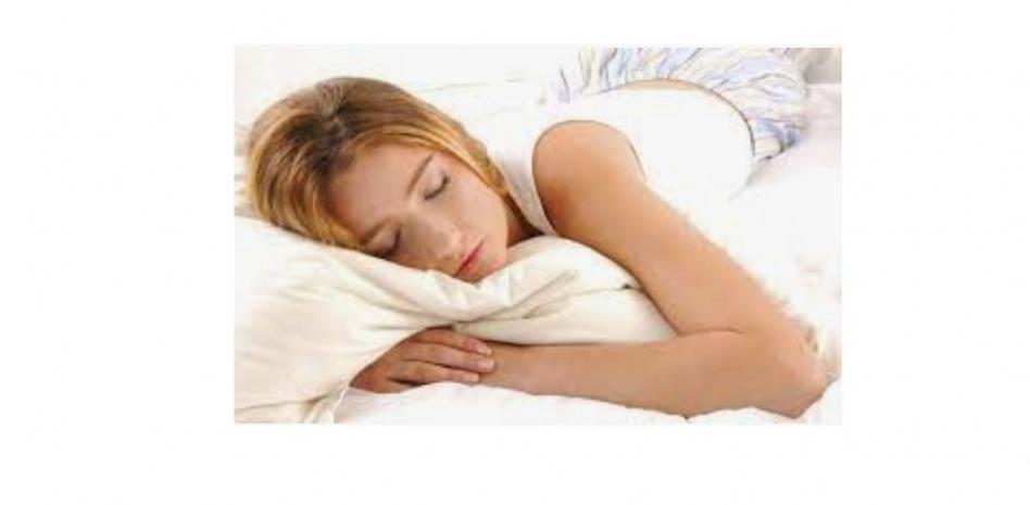 Dormir poco y mal hace que el cuerpo acumule grasa