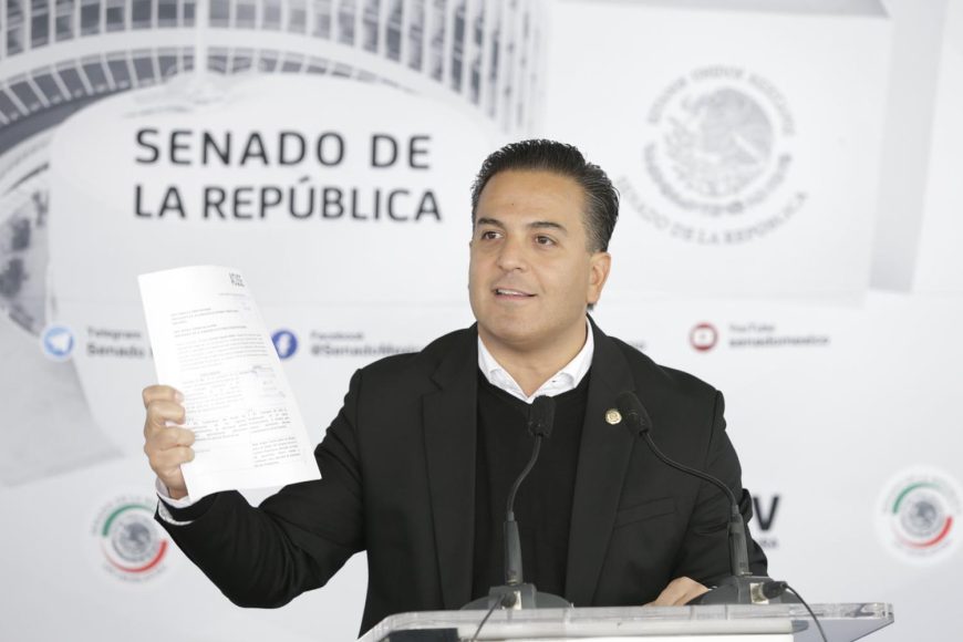 Propone Damián Zepeda proteger ahorros