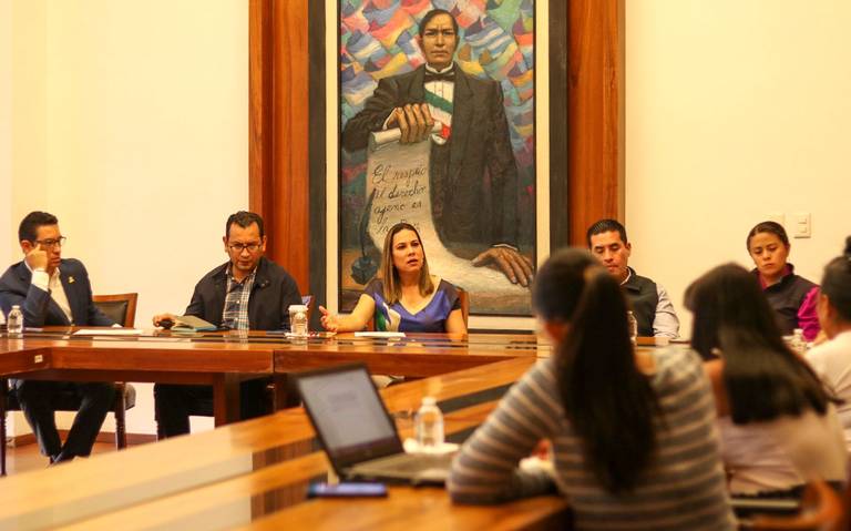 Gestionarán apoyos municipales para buscadoras