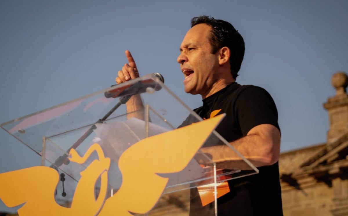 “La lanza juvenil: El gobierno considera rebasar el umbral de mayoría de edad para que los 16 años puedan ejercer su derecho al voto en las próximas elecciones”