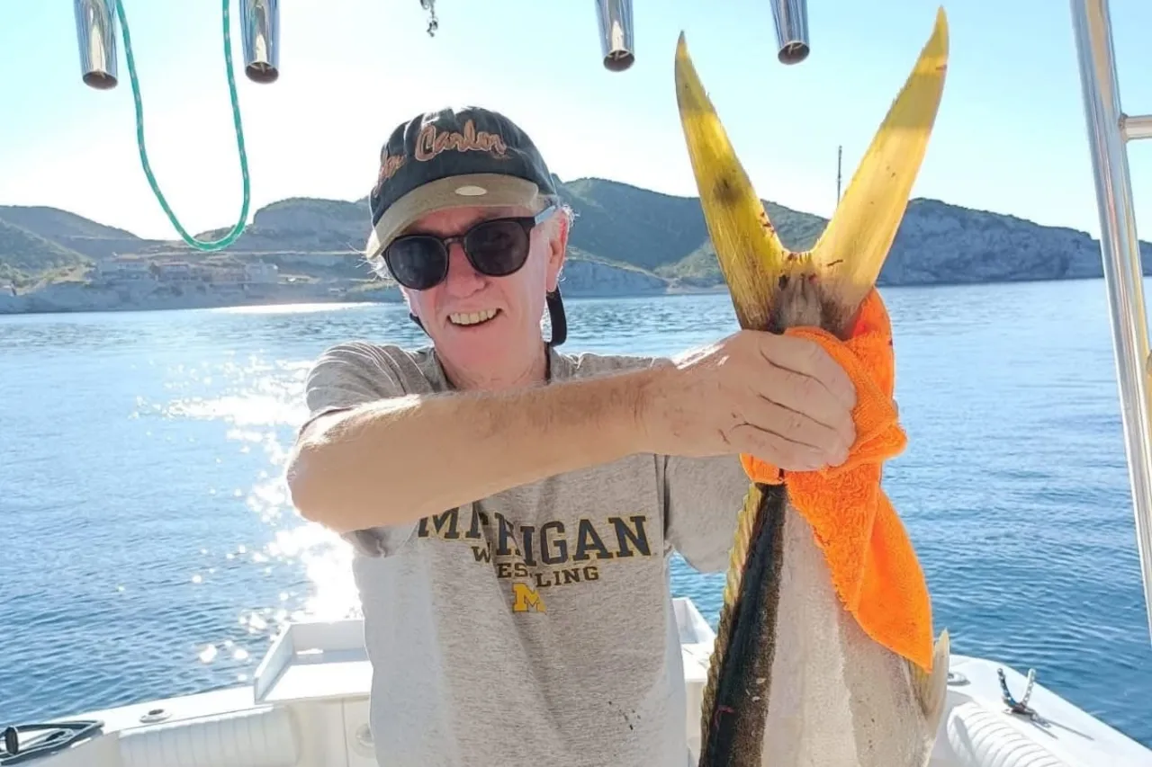 Investigan muerte de turista estadounidense en muelle de Guaymas